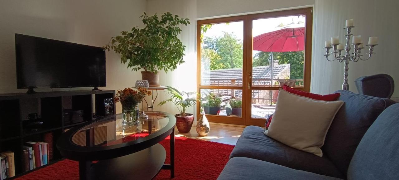 Schlossparkferienwohnungen Rheinsberg Mit Garten מראה חיצוני תמונה